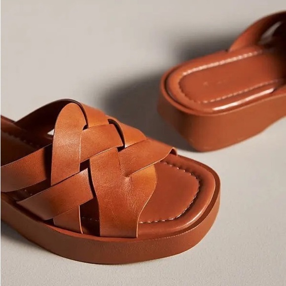 Pilcro Woven Slide Sandals - Picture 2 of 10